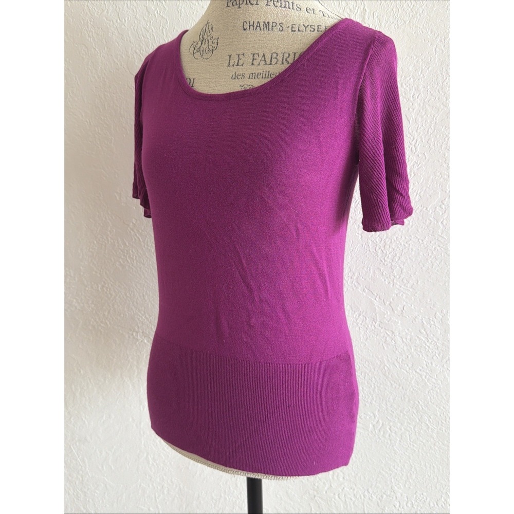 Magenta Purple‎ Flutter Sleeve Scoop Neck Knit Top with Back Twist Detail